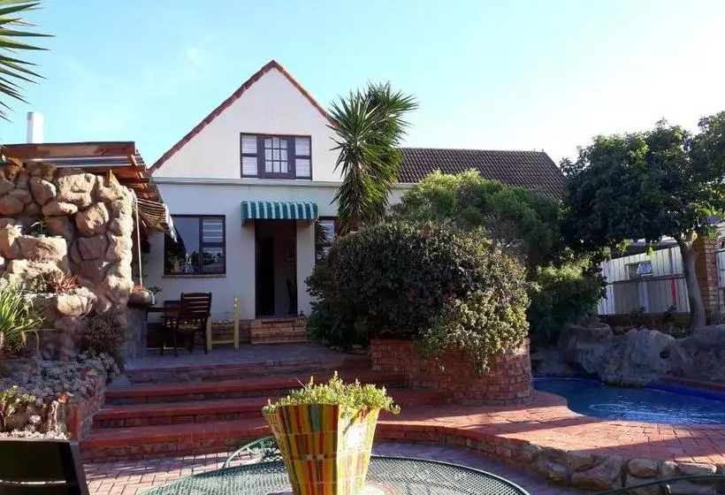 Majatalo Albert Road Garden Guest House