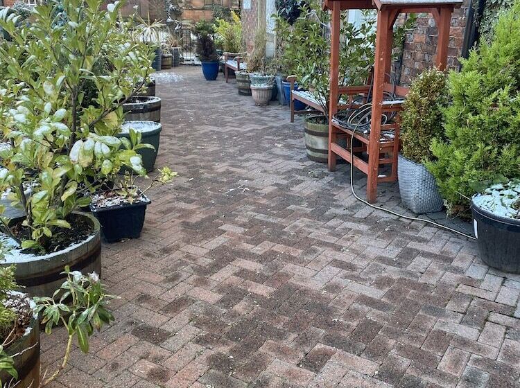 펜션 Cornerways Guest House