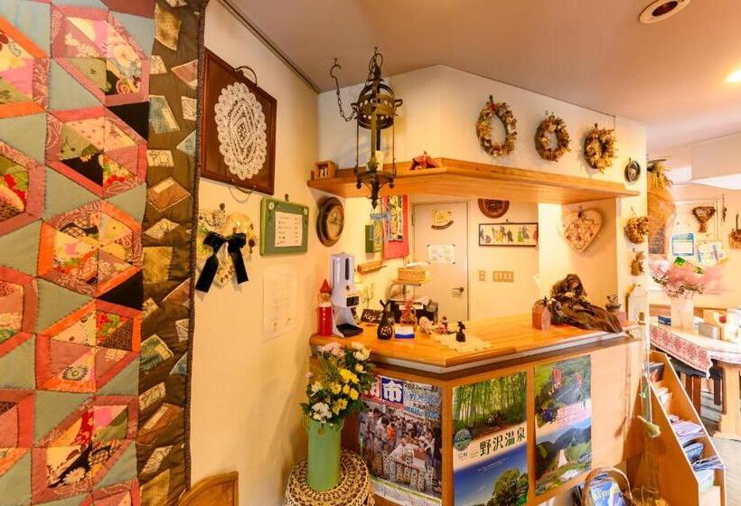 פנסיון Fujiyoshi