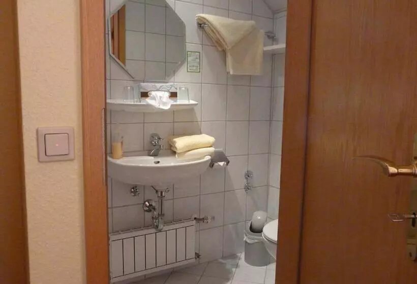 ペンション Gästehaus Eberlein