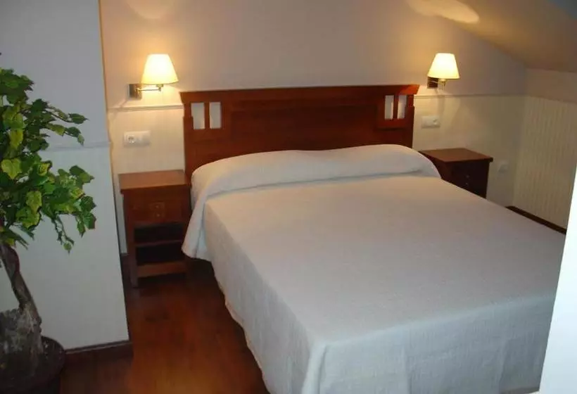 ペンション Hospederia El Fielato