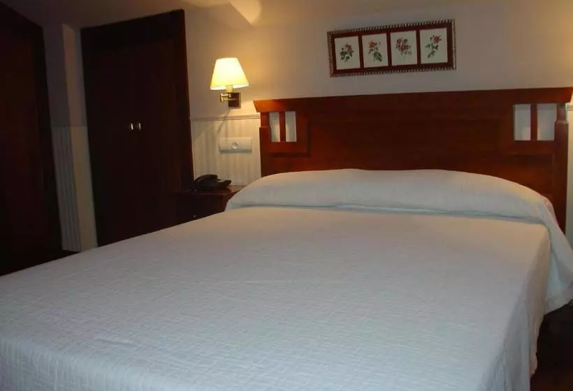 ペンション Hospederia El Fielato