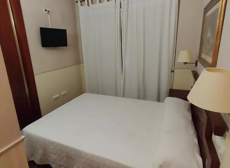 ペンション Hospederia El Fielato