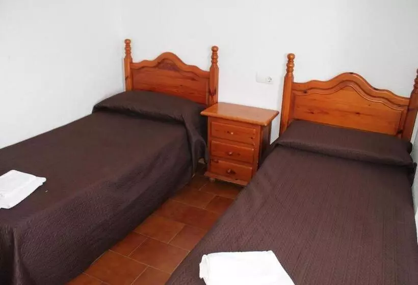 Majatalo Hostal Montilla Sotogrande