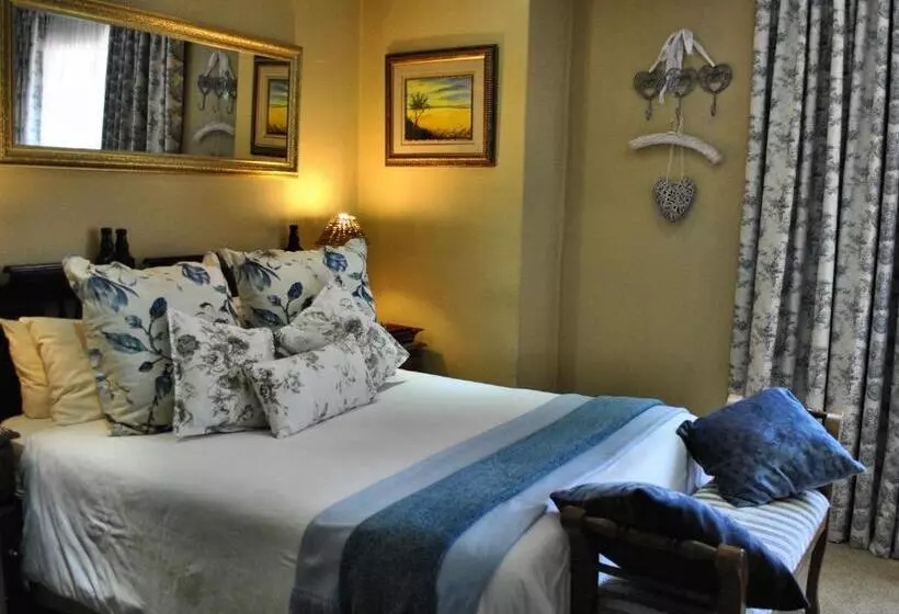 پانسیون Le Chateau Guest House And Conference Centre
