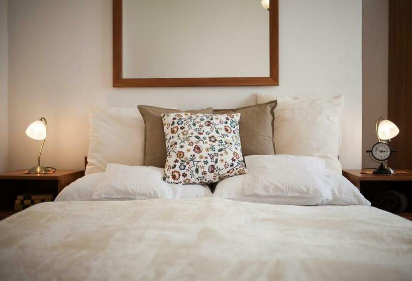 ペンション Villa Cecile