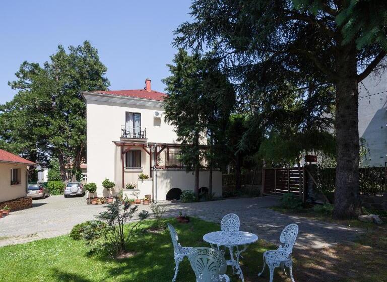 ペンション Villa Cecile