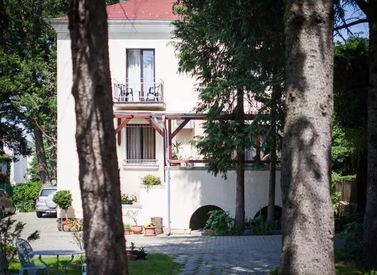 ペンション Villa Cecile