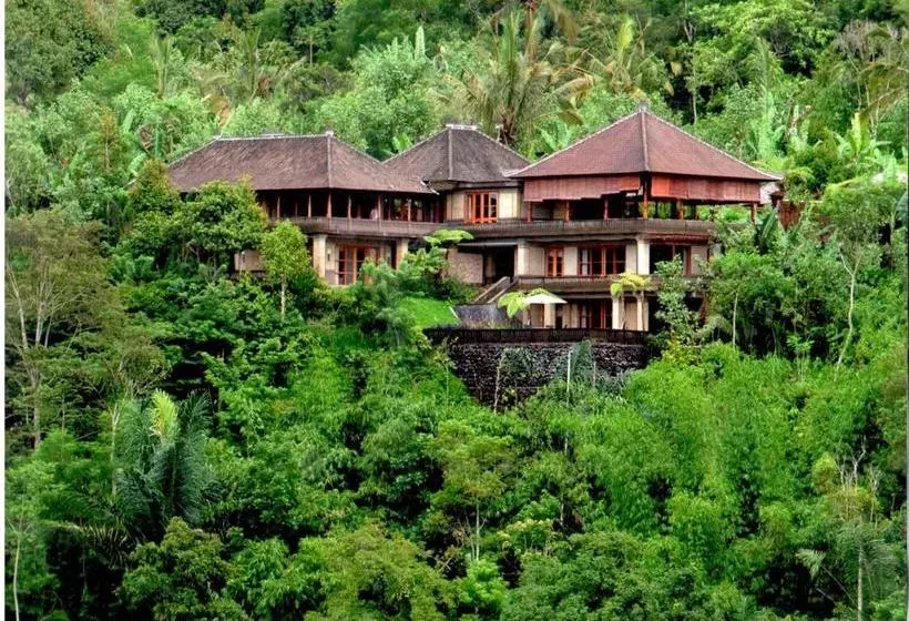 Majatalo Villa Wastra