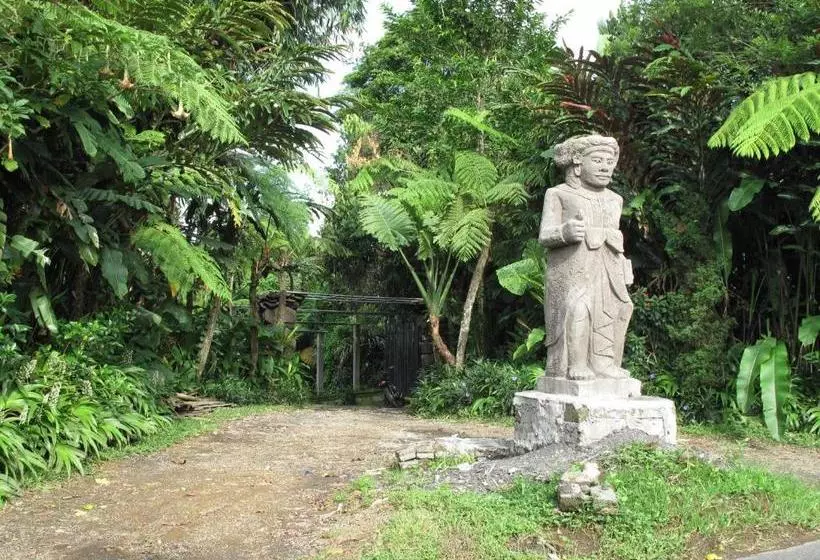 Majatalo Villa Wastra