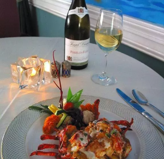 Retkeilymaja Bouchard Restaurant & Inn