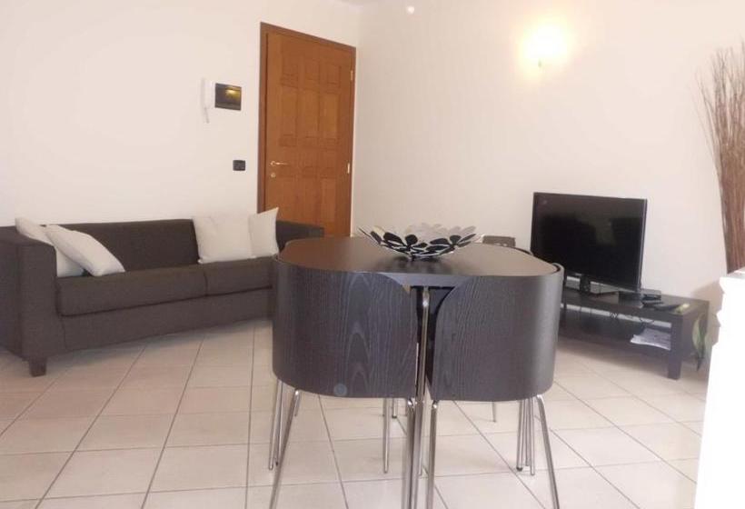 פנסיון Affittacamere Ca Fattorini