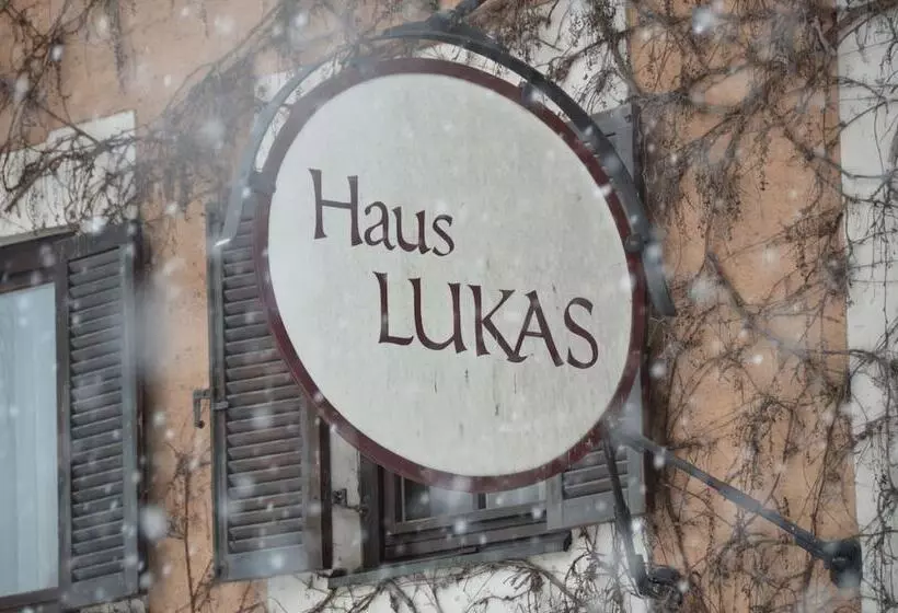 ペンション Haus Lukas
