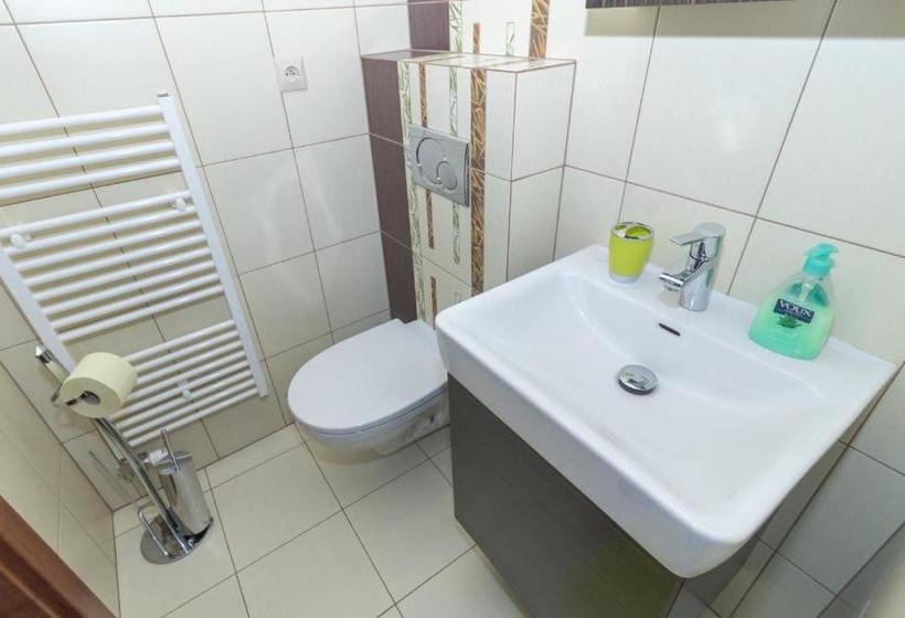 פנסיון Penzión Kastelán