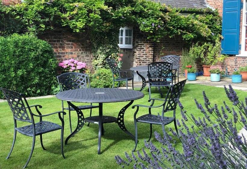 پانسیون The Bar Convent Guest House