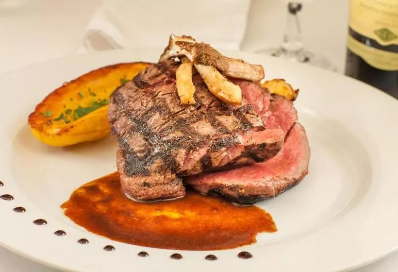 Retkeilymaja Snowvillage Inn