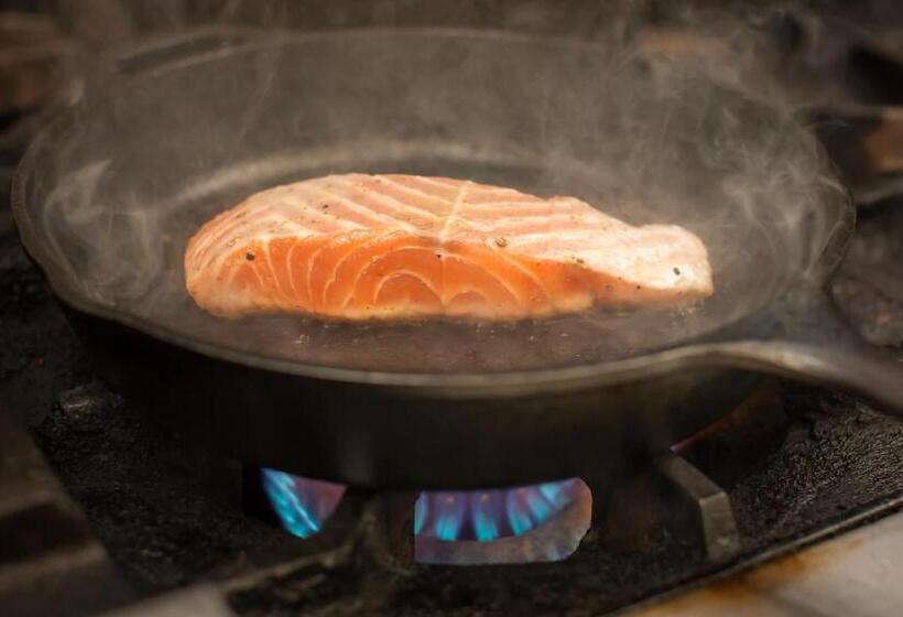 فندق صغير Snowvillage Inn