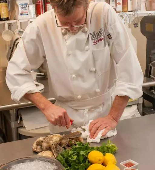 Retkeilymaja Snowvillage Inn