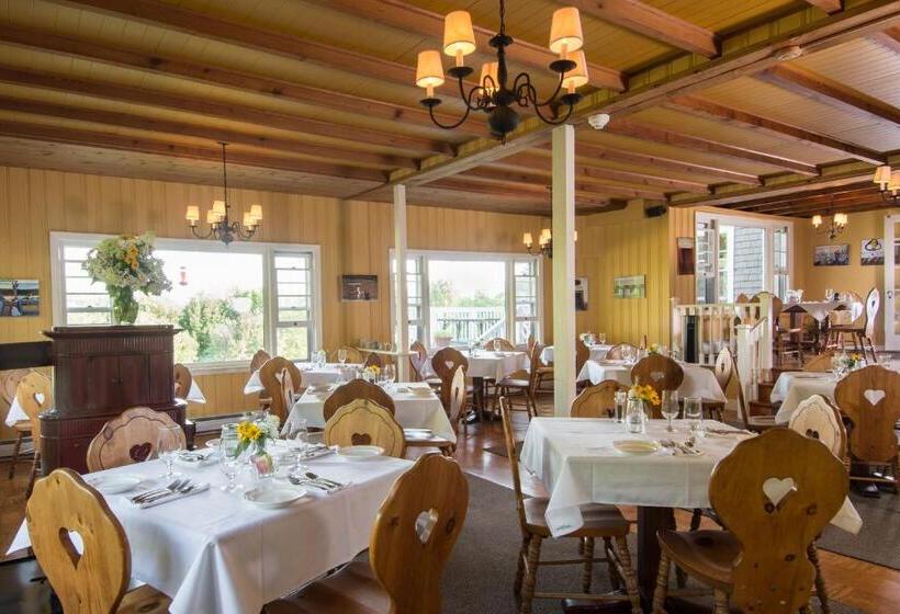 فندق صغير Snowvillage Inn