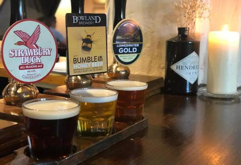 Retkeilymaja The Strawbury Duck Inn