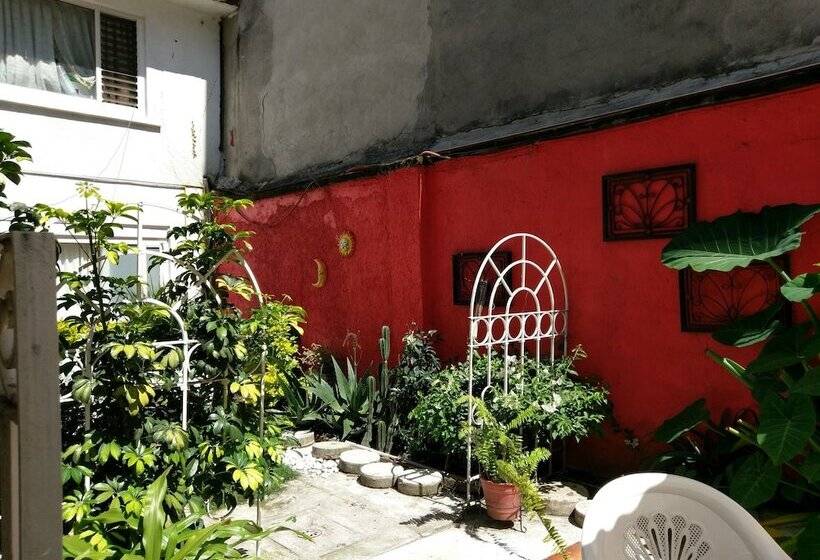 Пансион Anys Hostal