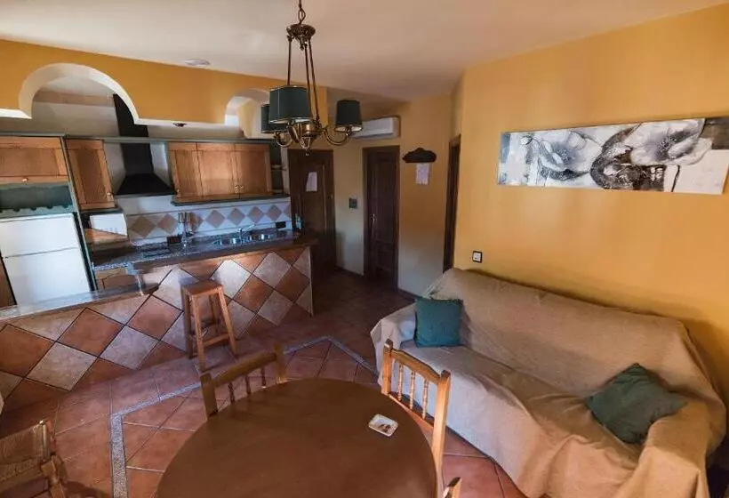 ペンション Apartamentos Raisa