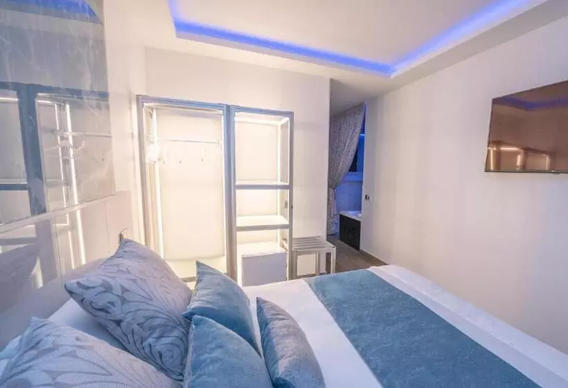 ペンション Hostal La Carretera