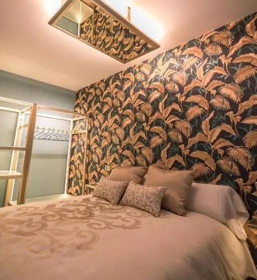 ペンション Hostal La Carretera