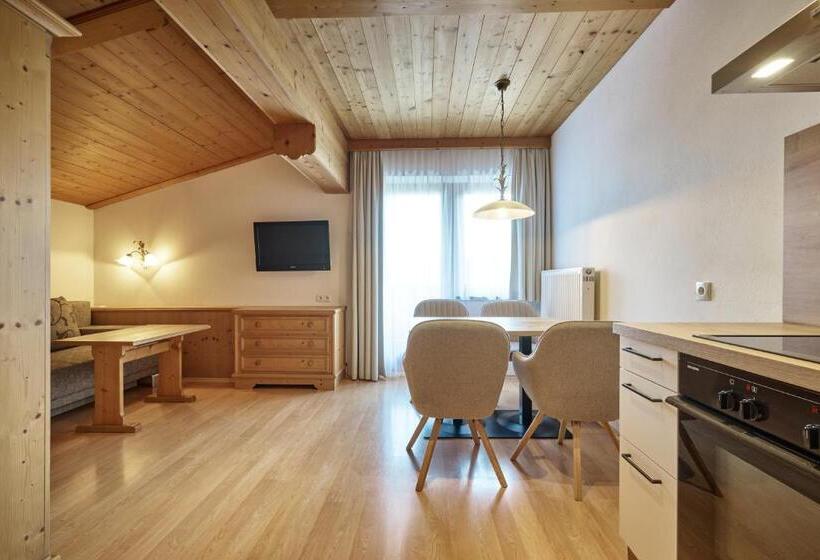 Пансион Landhaus Huber