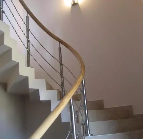 پانسیون Pas Bani