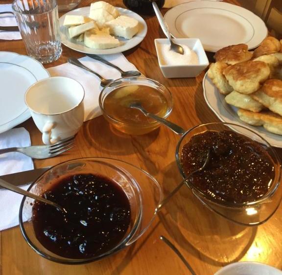 פנסיון Rupa Guest House