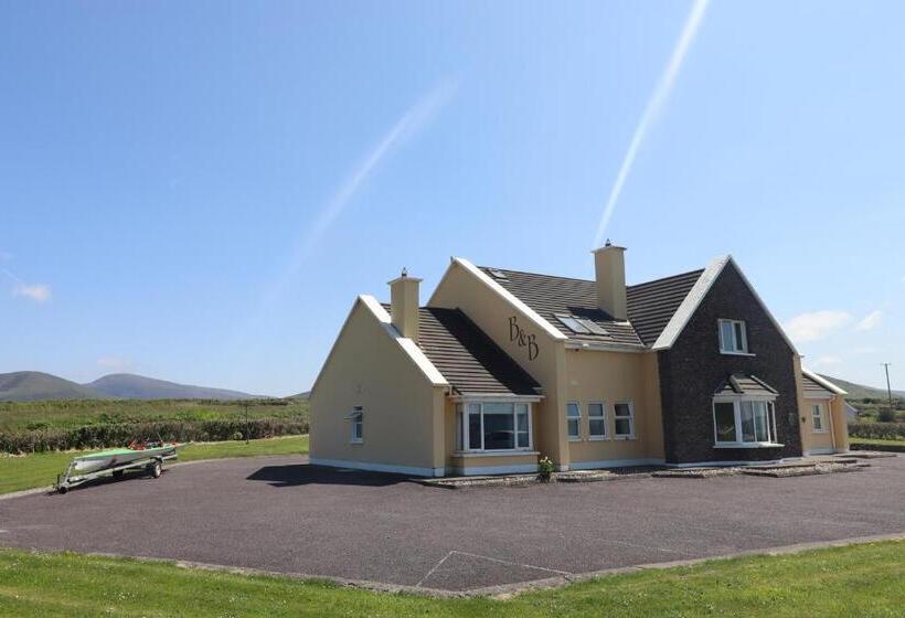 펜션 The Old Pier Guest Accommodation, Bed Only, No Breakfast