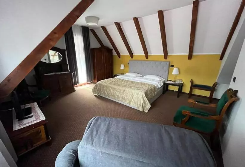 پانسیون Trattoria Al Gallo