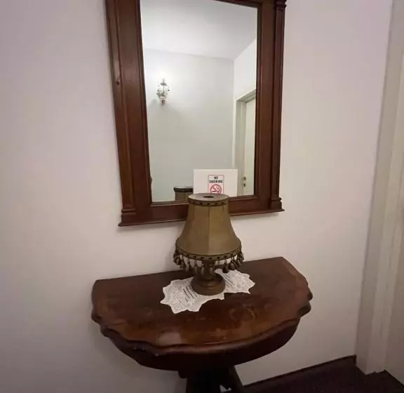 پانسیون Trattoria Al Gallo