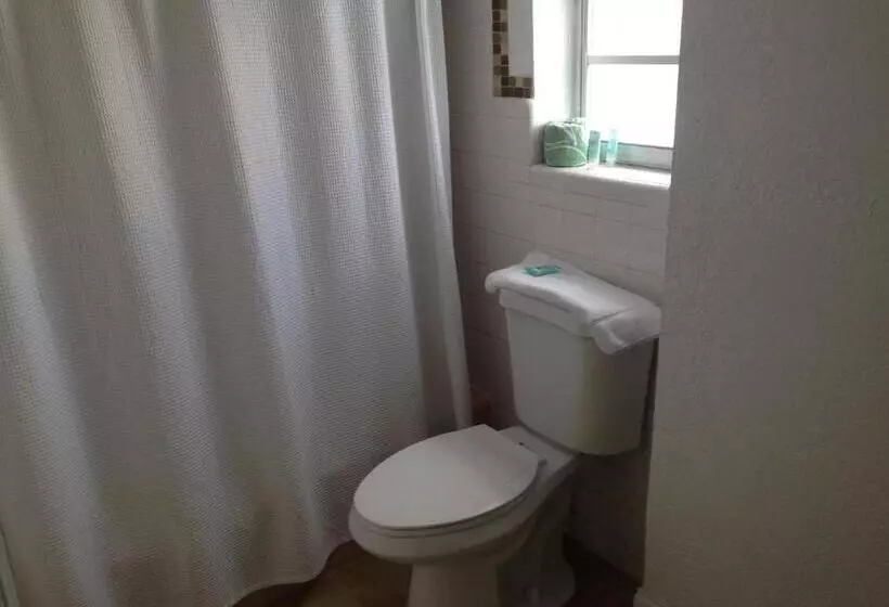 Retkeilymaja Boca Inn