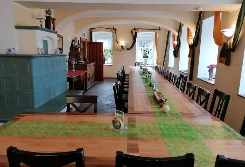 Retkeilymaja Gasthaus Zum Fuchs   Familie Andrä