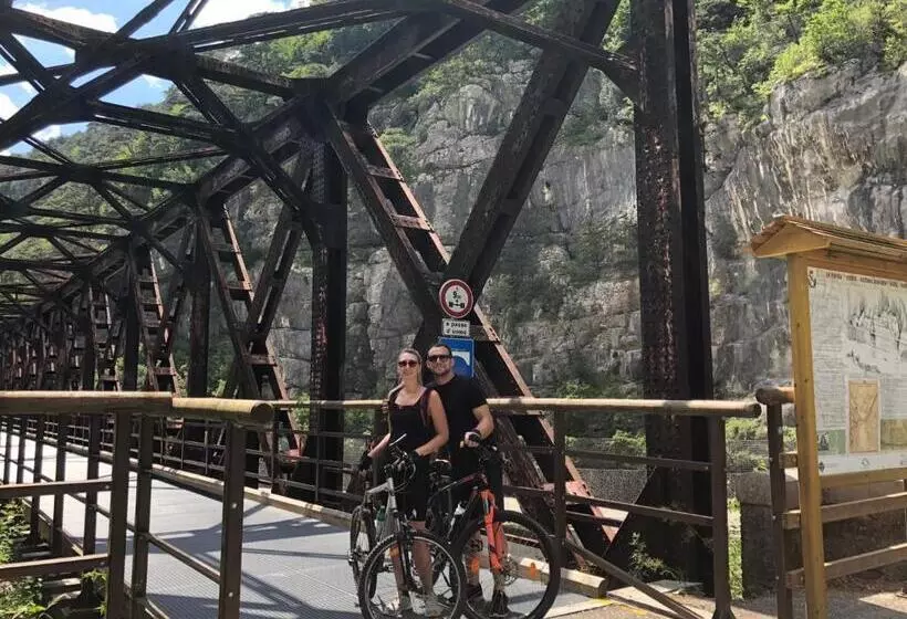 Retkeilymaja Gasthaus Zum Fuchs   Familie Andrä