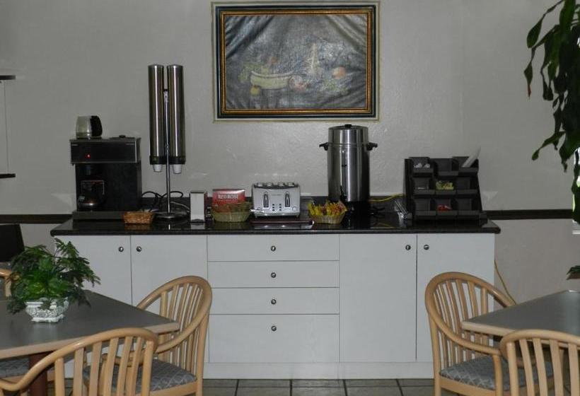 فندق صغير L'auberge De L'aeroport Inn