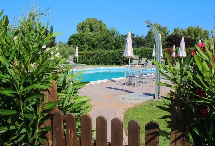 ホテル Agriturismo Gli Etruschi