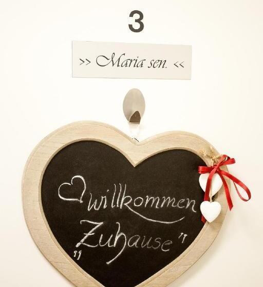 펜션 Gästehaus Waldrand Garni