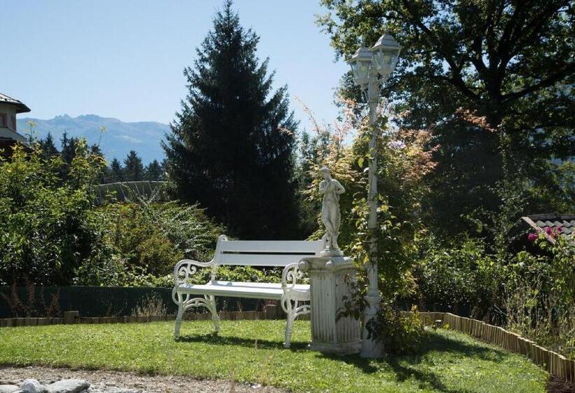 펜션 Gästehaus Waldrand Garni