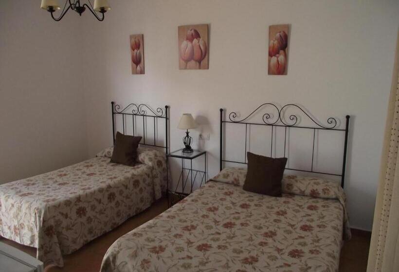 פנסיון Hostal El Canario