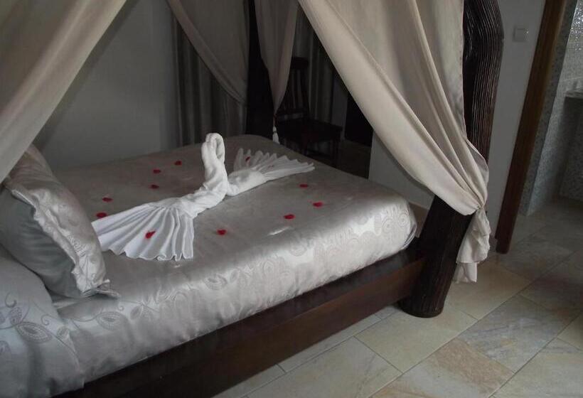 פנסיון Hostal El Canario