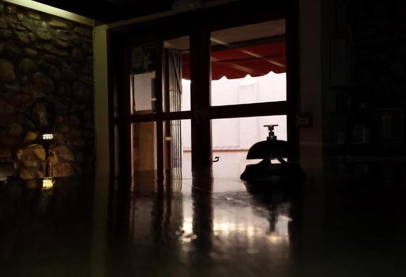 ペンション L Argolla Hotel Pizzeria