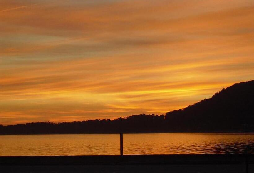 پانسیون Muralha De Caminha