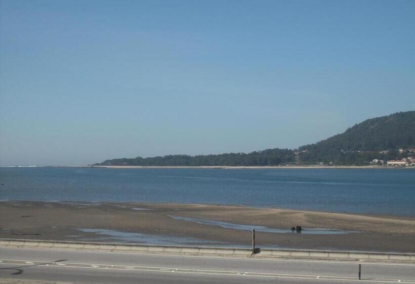 پانسیون Muralha De Caminha