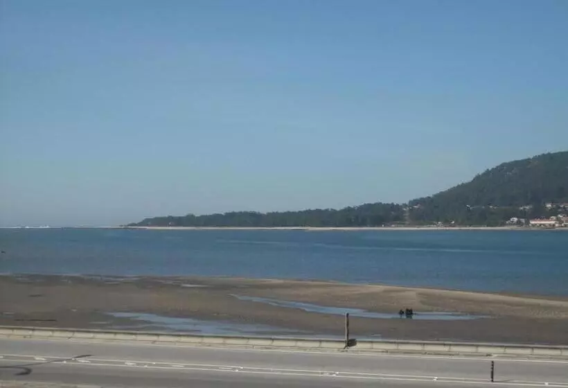 پانسیون Muralha De Caminha