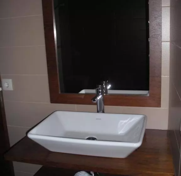 پانسیون Muralha De Caminha