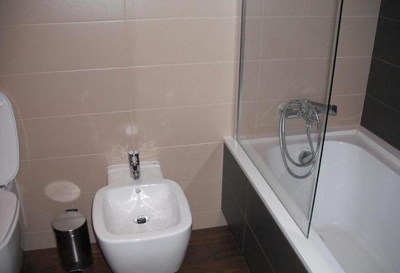 پانسیون Muralha De Caminha