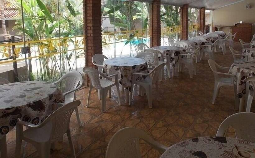 پانسیون Pousada Aldeia Das Flores